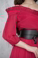 فستان بليسيه ميدي لون احمر