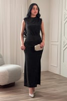 فستان ميتالك ذهبي بفصوص