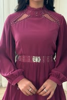 فستان بطبقات بلاسيه بياقه مطرزه لون موف