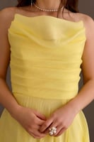 فستان سهره راقي لون اصفر