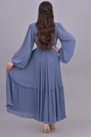 فستان بلاسيه بحزام مزين بورد وريش لون ازرق