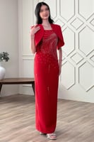 فستان ضيق بأكمام مموجه لون احمر