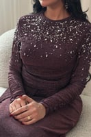 فستان ماكسي ضيق بفصوص لون بنفسجي