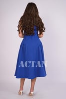 فستان ميدي بكسرات على الخصر لون ازرق