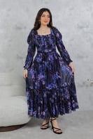 فستان ميدي مورد بياقة مربعة