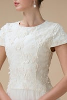 فستان سكري قصير دانتيل بتنورة تول