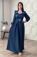 فستان ساتان باكمام مطرزه بكريستال لون أزرق