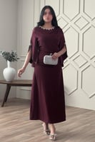 فستان درابية مزين بكريستال لون عنابي