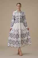 فستان ميدي سكري بنقوش هندسية بحزام خصر