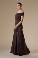 فستان بني طويل أوف شولدر