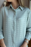 قميص انيق بنقش لون اخضر فاتح