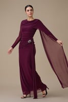 فستان طويل عنابي لامع بوشاح