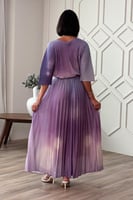 طقم تنورة وبلوزة بليسيه مموج