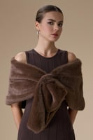 شال فرو قصير بني