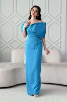 فستان طويل اوف شولدر مزين بكريستال لون سماوي