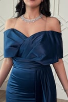 فستان طويل وأنيق بقصة أوف شولدر