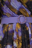 فستان ماكسي بنمط أزهار لون بنفسجي