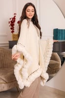 شال صوف أسود بأكمام كاردغن لون ابيض