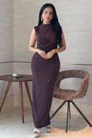 فستان ماكسي بلمعة درابية لون فوشي