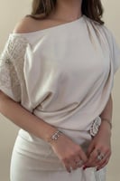 فستان ماكسي بكتف مزين بورد لون بيج