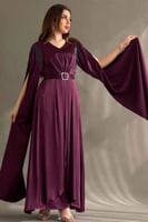 فستان ساتان ناعم بأكمام كاب لون موف