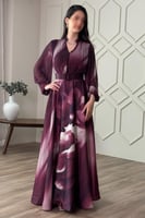 فستان ارجواني ماكسي بثثنيات وطبعة أزهار