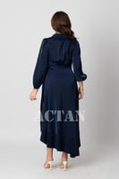 فستان ميدي مزين بلؤلؤ