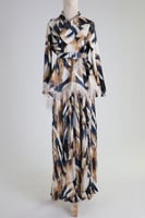 طقم قطعتين مزين بريش لون برتقالي