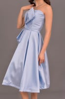 فستان سهره توب كلوش بكسرات لون سماوي