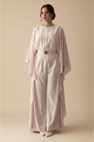 جمبسوت طويل لون وردي بأكمام كاب