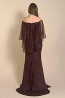 فستان طويل لون بني اوف شولدر