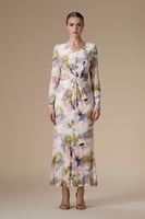 فستان بيج طويل بطبعة أزهار مخمل