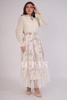 طقم تنورة وبلوزة مشجرة