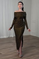 فستان ذهبي لامع أوف شولدر بفصوص وأكمام طويلة