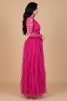 فستان سهره بطبقات كشكش مطرز الخصر لون فوشي