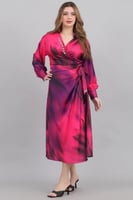 فستان ميدي برباط عالخصر مزين بهدب وكريستال لون فوش...