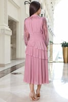 فستان شيفون ماكسي بأكمام دانتيل لون وردي