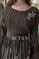 فستان مخملي بليسية مخطط