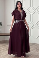 جلابية شيفون مزينة بترتر لون عنابي