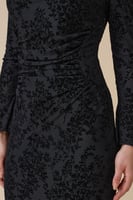 فستان اسود مخمل طويل مشجر