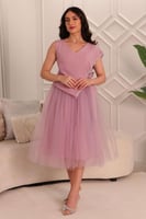 فستان ميدي تول بربطة من الجانب مزين بالكريستال لون...