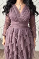 فستان طويل درابيه بطبقات لون بنفسجي