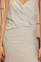 فستان ساتان بدرابيه من الجانب لون اخضر فاتح