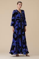 فستان بنفسجي طويل مخمل