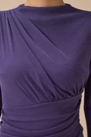 فستان طويل موف لامع بكسرات جانبية