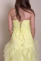 فستان طويل أصفر توب بطبقات