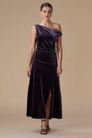 فستان بنفسجي ماكسي بكتف واحد