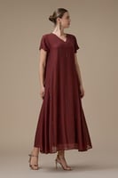 جلابية ماكسي طوبي بتطريز ناعم