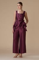 طقم برغندي قطعتين توب بدون اكمام ببلوم