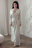 فستان اخضر فاتح سهرة ماكسي بأكمام طويلة